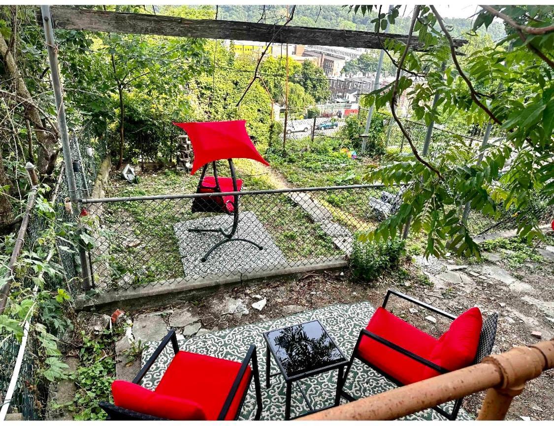 Hotel 4-A Diamond In Yonkers Extérieur photo